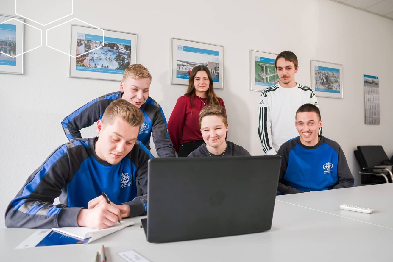 Mitarbeiter der HANSA Klimasysteme GmbH Mitarbeiter der HANSA Klimasysteme GmbH